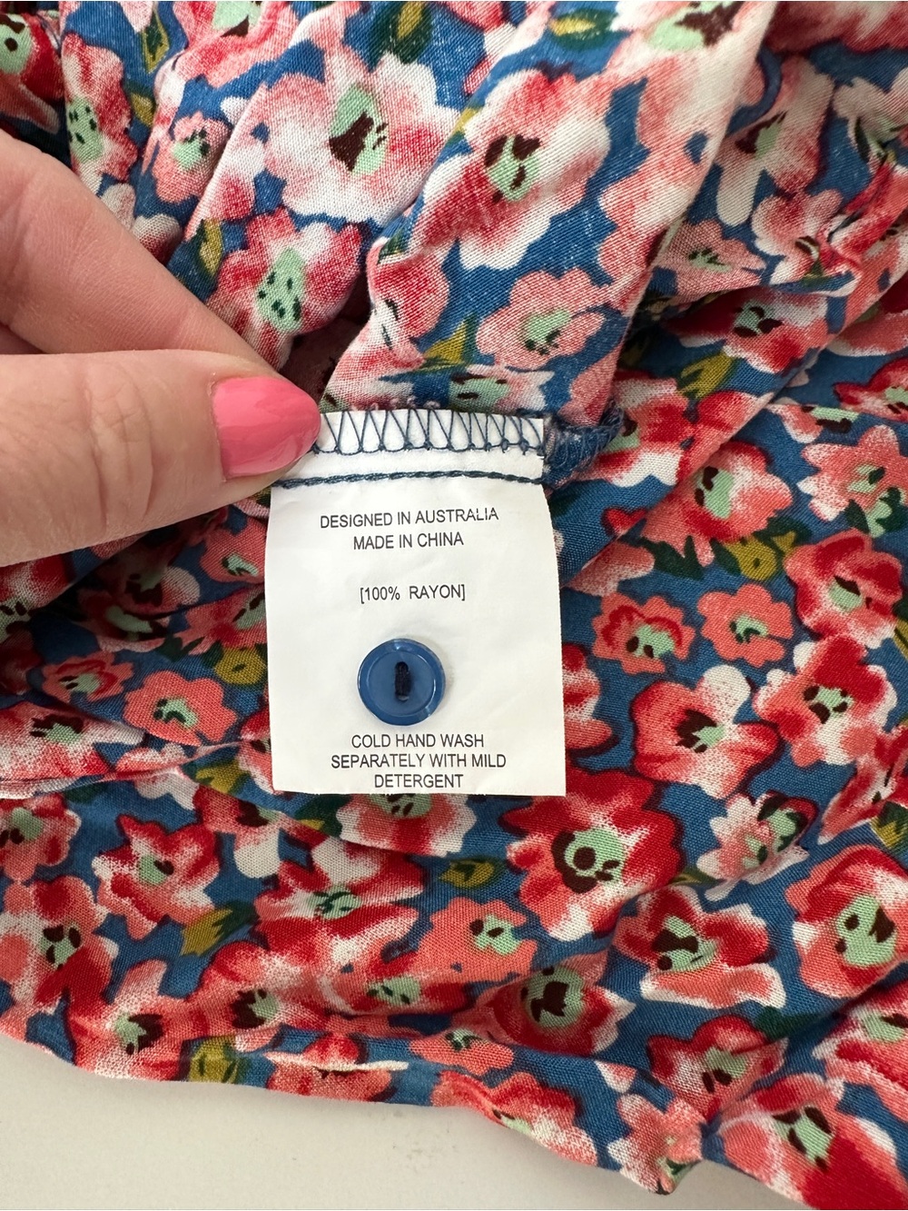 Petal & Pup
Kelda Blue Ditsy Floral Midi Dress - Picture 6 of 7